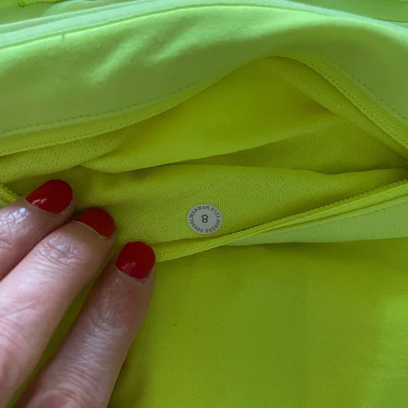 lululemon Women's Neon Yellow Skirt Pace Rival - Picture 5 of 5